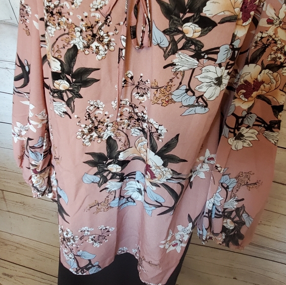 Kara and Kate blush floral print chiffon long sleeved blouse XXL - Picture 8 of 12